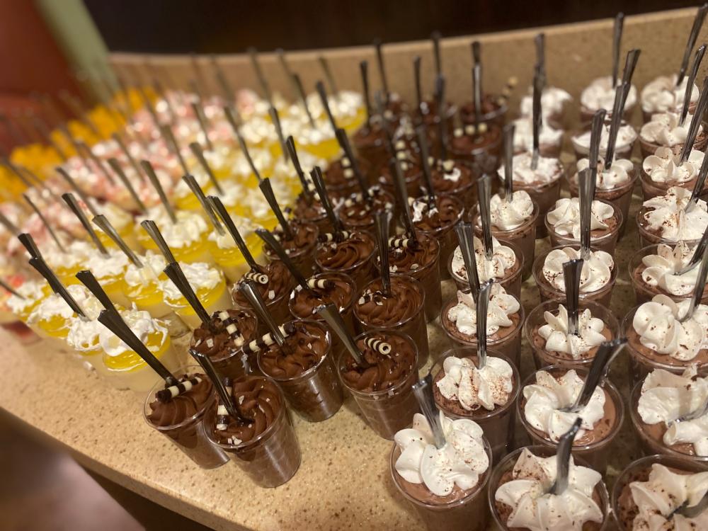 dessert catering